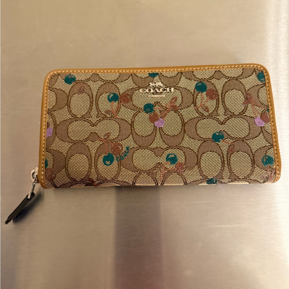 Coach Outlet Tan Beige Sparkling Cherries Long Zip Wallet